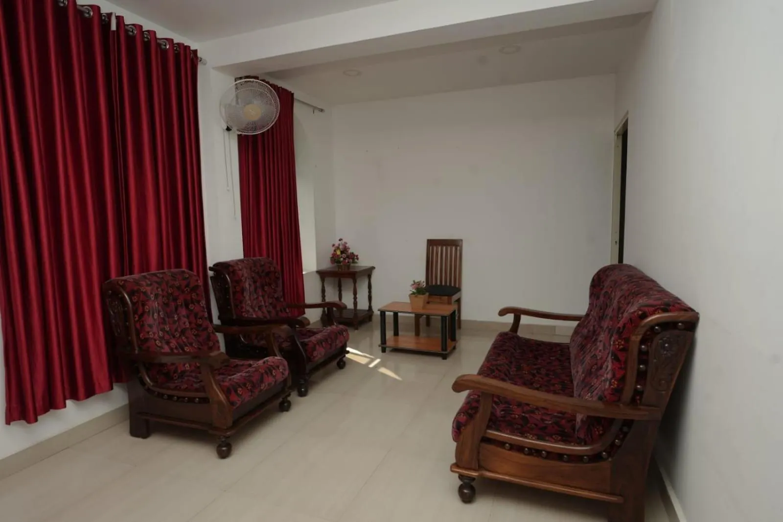Rain Valley Resort Pirmed Hotel